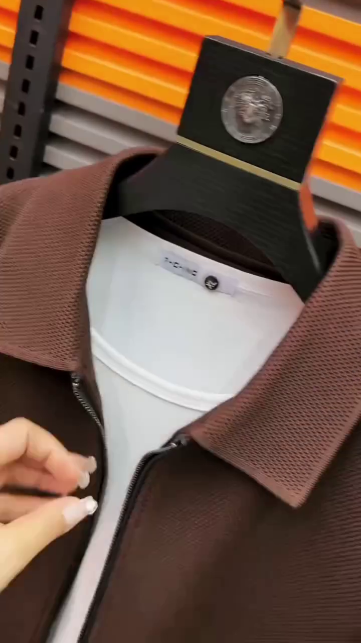 Men's Textured Knit Zip-Up Bomber Jacket - Image 3