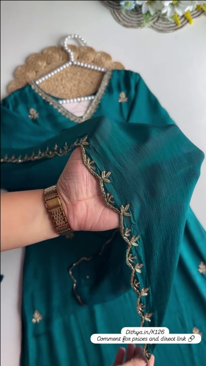 Floral Yoke Design Beads Work Pure Silk Kurta With Pyjama & Dupatta Green - Image 7