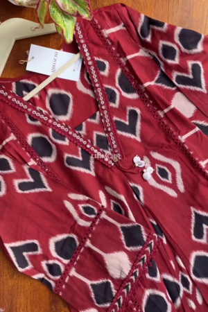 Maroon Ikat Printed Kurta Pant Set with Duppata