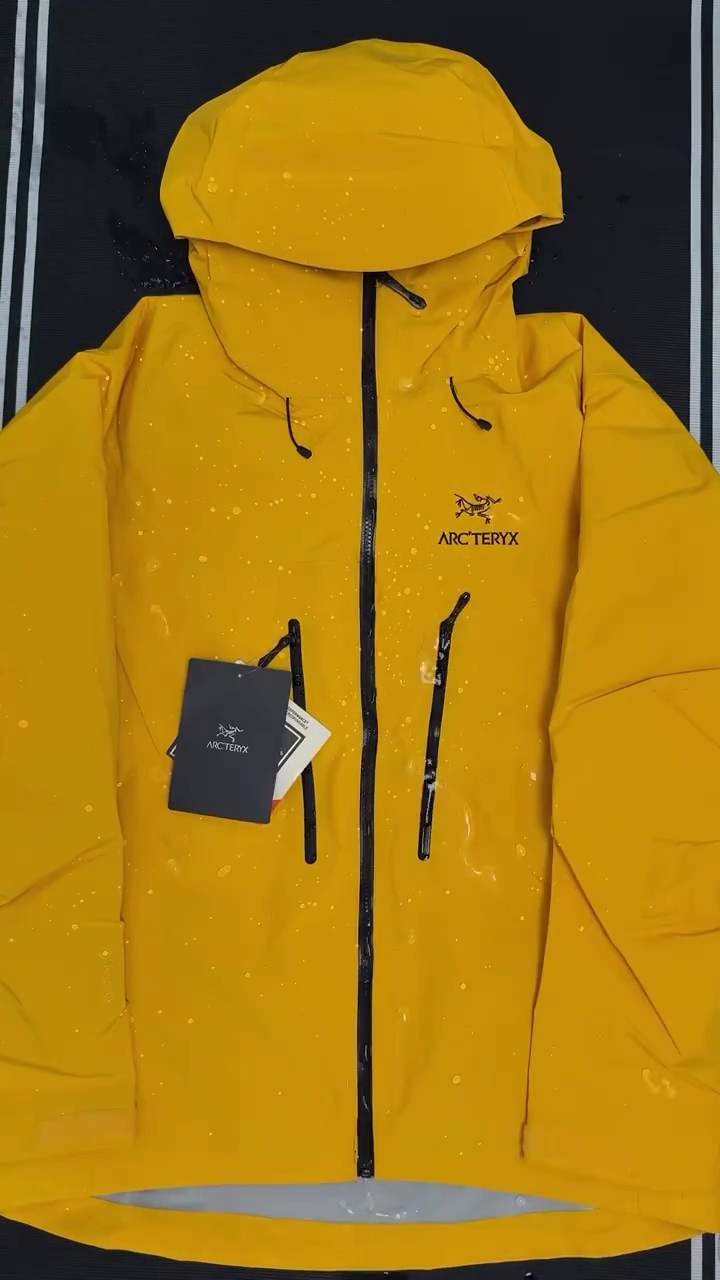 Yellow Insulated Outdoor Jacket