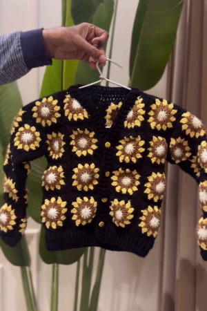 Women's Winter Black Floral Crochet Cardigan