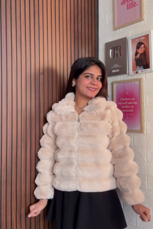 Women's Winter Beige Faux Fur Zip Jacket