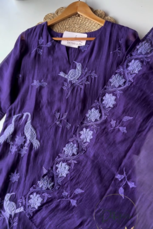 Women's Purple Embroidered Kurta