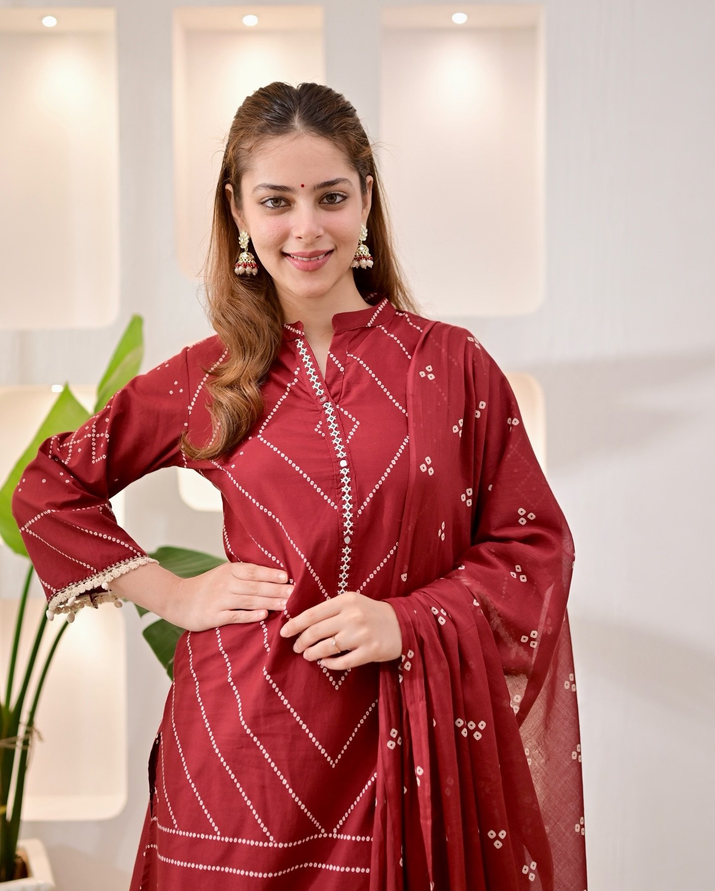 Women's Brown Printed Kurta Set - Image 2