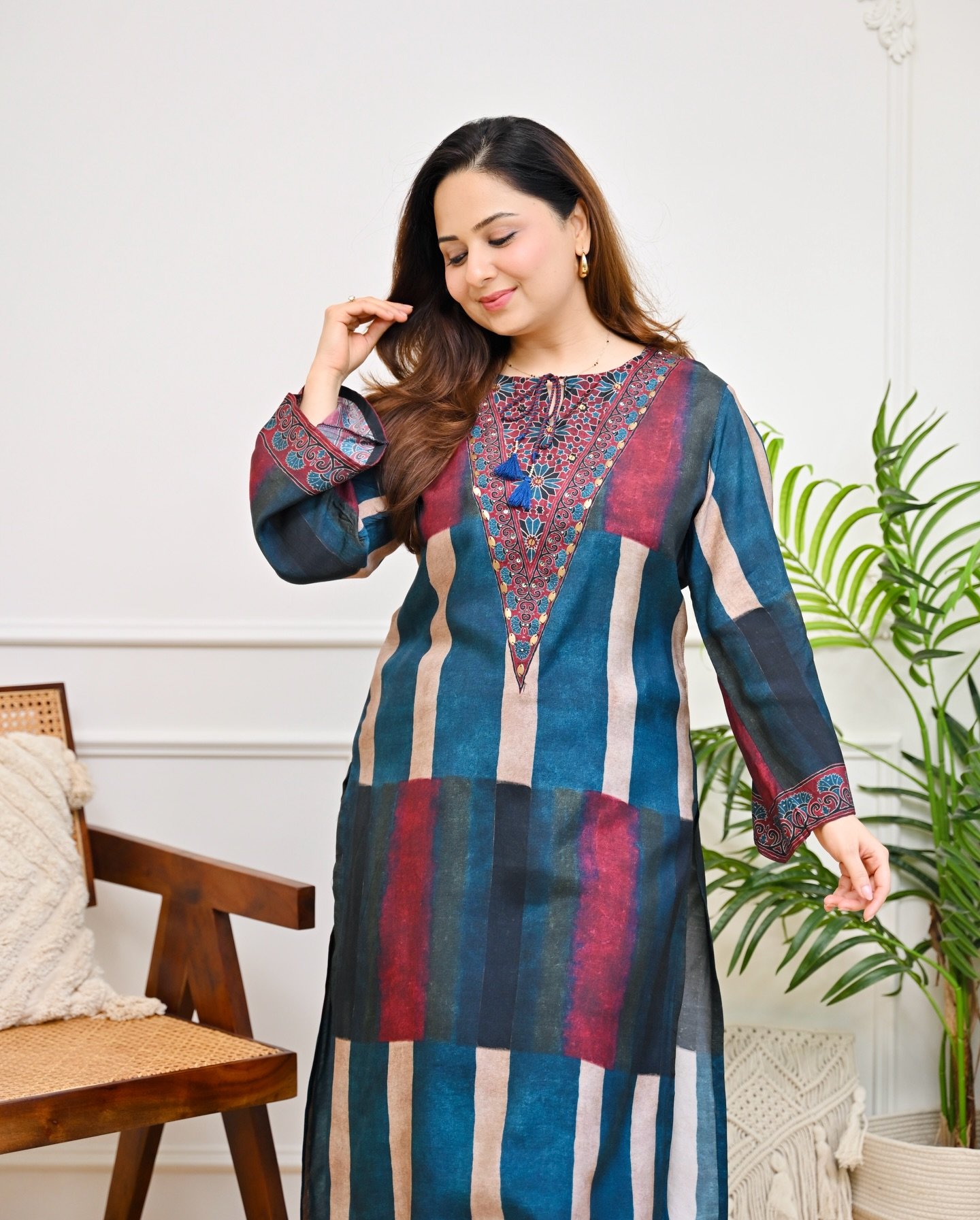 Women's Red Printed Kurta Set - Image 2