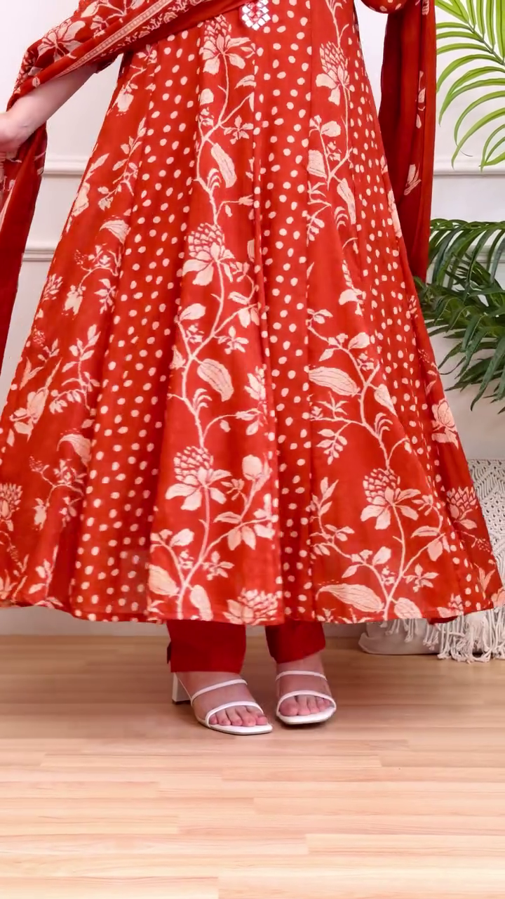 Women's Rust Orange Floral Printed Anarkali Kurta Set - Image 3